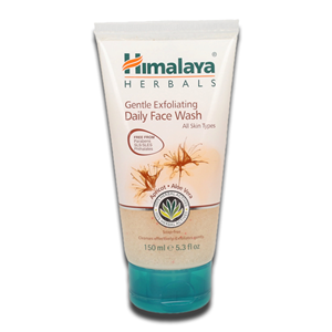 Himalaya Herbals Gentle Exfoliating Daily Face Wash Apricot & Aloe Vera 150ml
