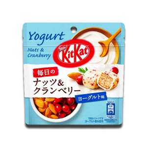 Nestlé Kit Kat Japanese Everyday Nuts and Cranberry Yogurt Flavour 36g Nestlé Kit Kat Japanese Everyday Nuts and Cranberry Yogurt Flavour 36g