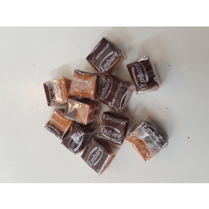 Embaré Caramelos Leite e Chocolate 1UN (cx125) Embaré Caramelos Leite e Chocolate 1UN (cx125)