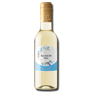 Blossom Hill California White Wine Crisp & Fruity 750ml